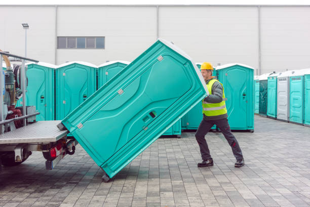 Professional porta potty rental in Oswego, KS